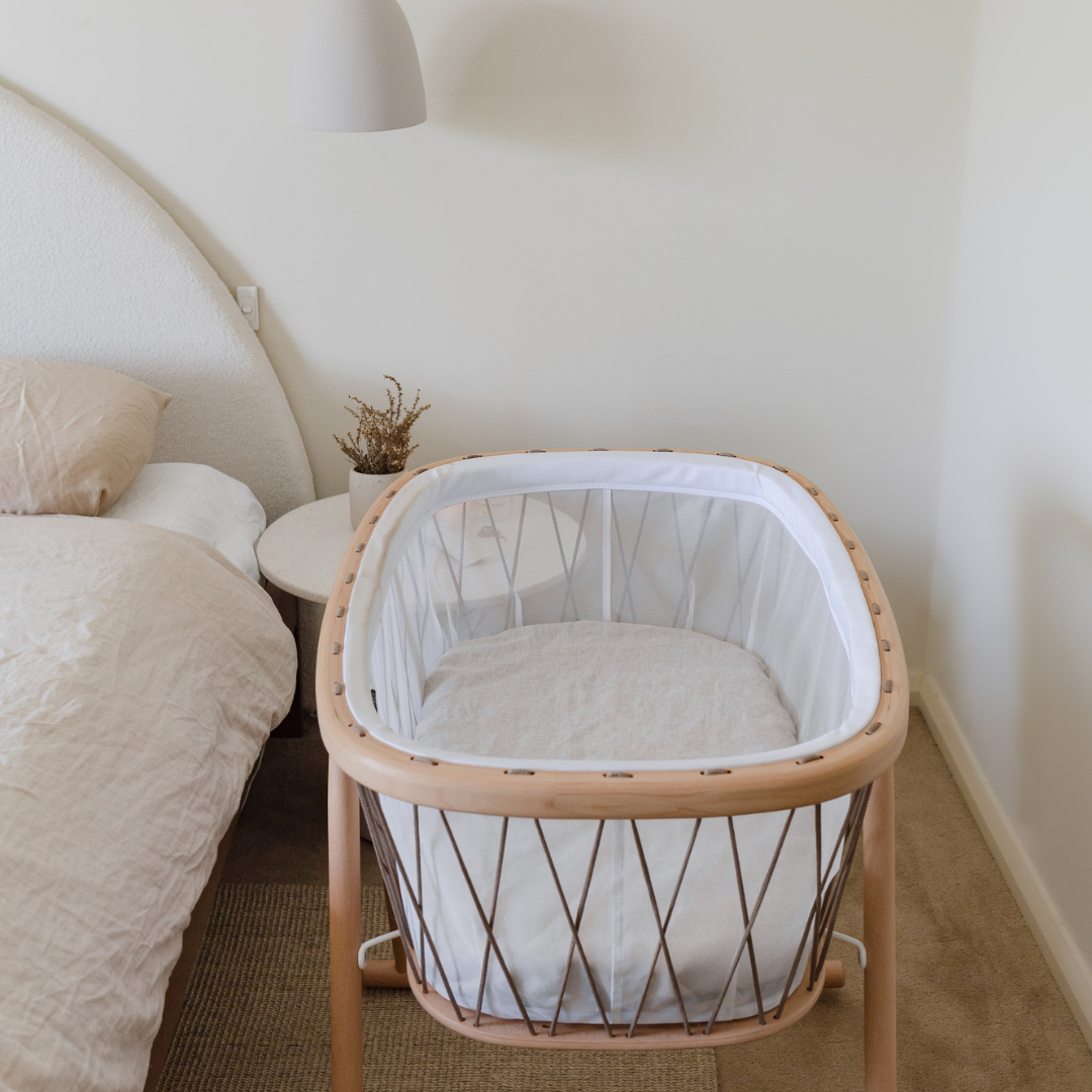 french linen fitted bassinet sheet | natural
